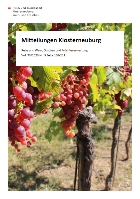 Mitteilungen Klosterneuburg Heft 3/2023 Titelbild - Das Bild zeigt rote Trauben am Rebstock