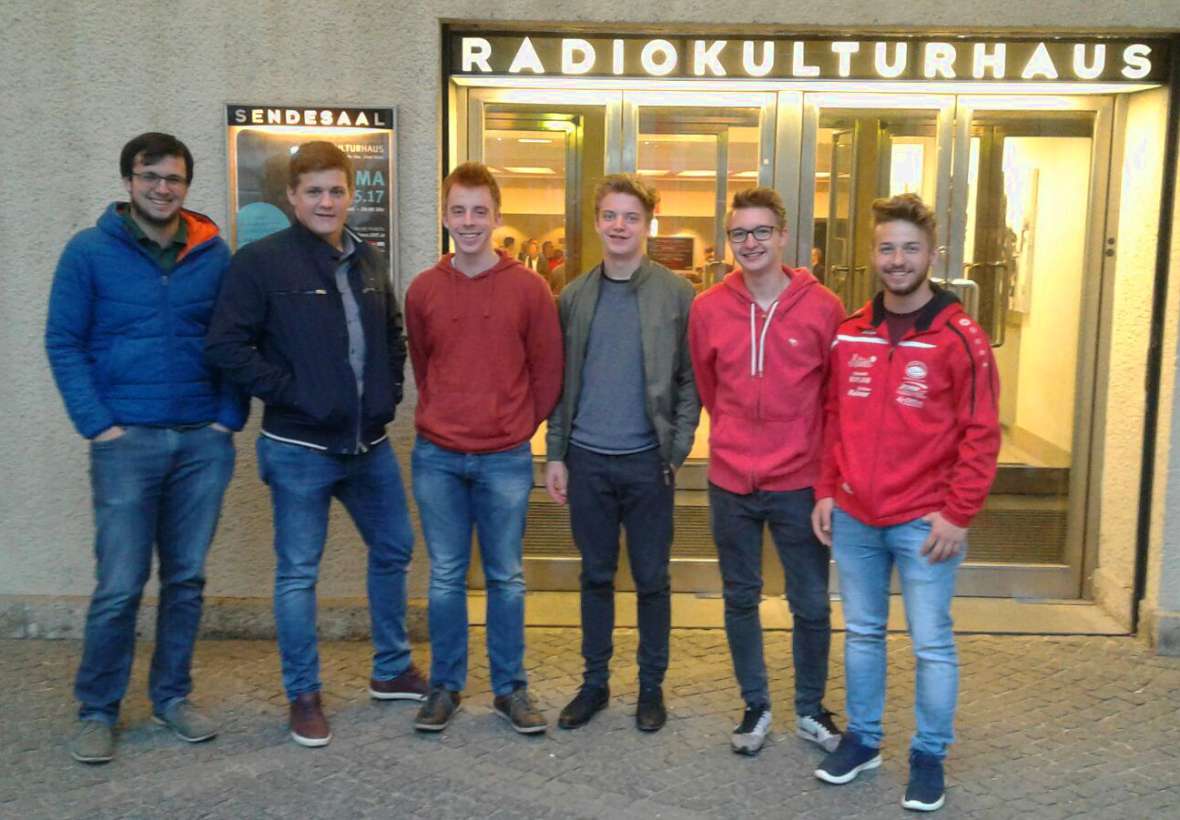 Schüler bei einem Besuch des Radiokulturhauses