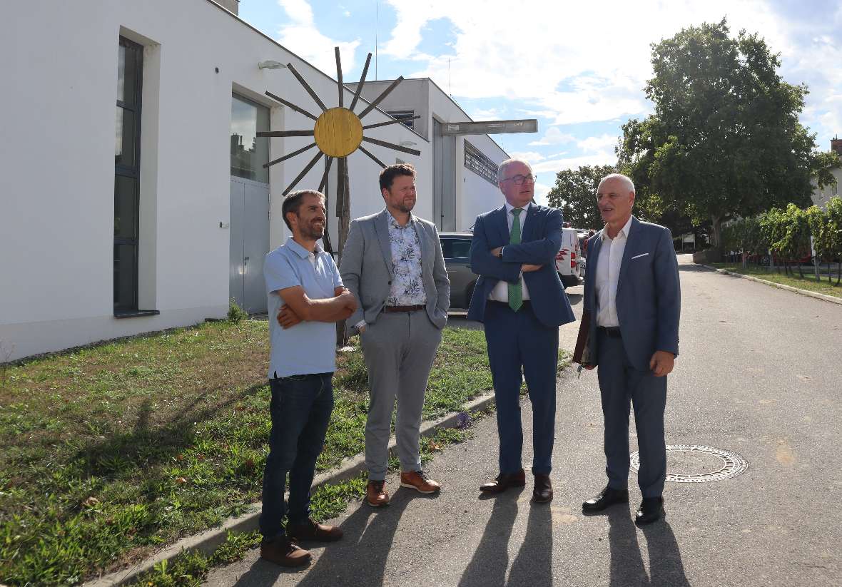 Agneshof mit Detz, Philipp, Pernkopf, Eder