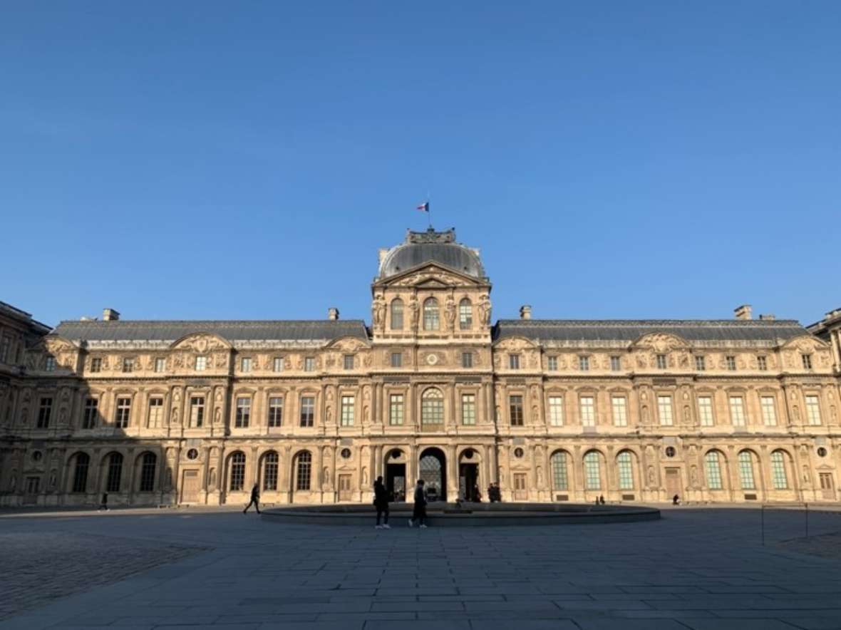 Louvre